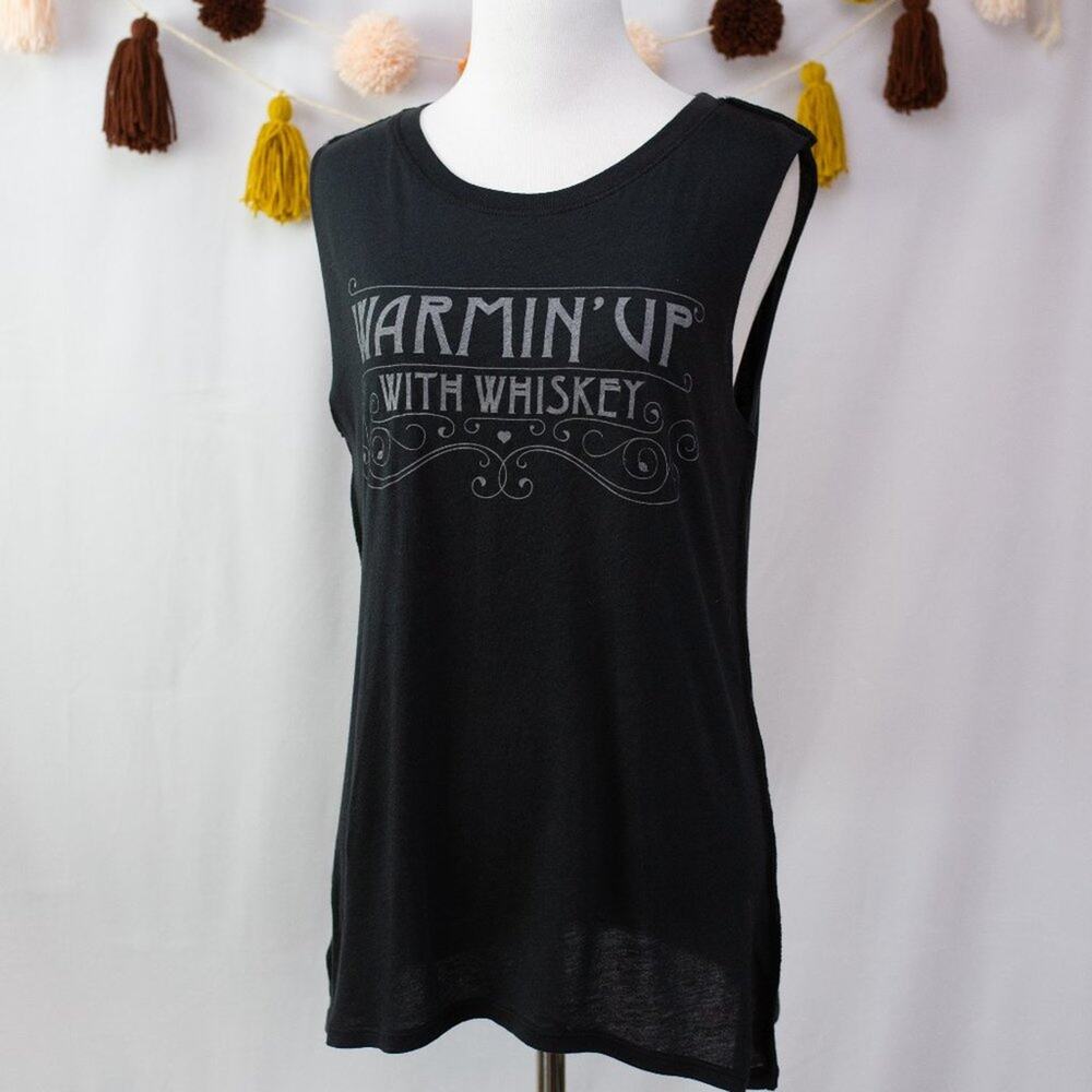 Social Decal NEW Black Gray Tank Top Warming Up With Whiskey Size Small/Medium
